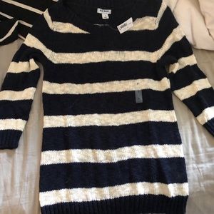 Old navy half sleeve sweater